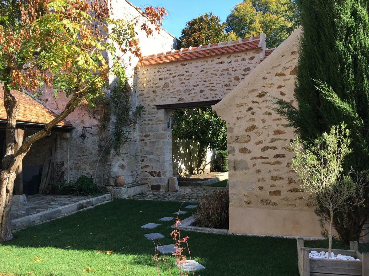 La Maison D'Emilie - Chambres D'Hotes Chaumes-en-Brie 외부 사진
