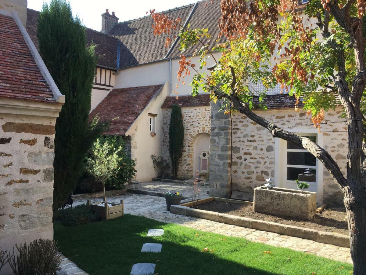 La Maison D'Emilie - Chambres D'Hotes Chaumes-en-Brie 외부 사진