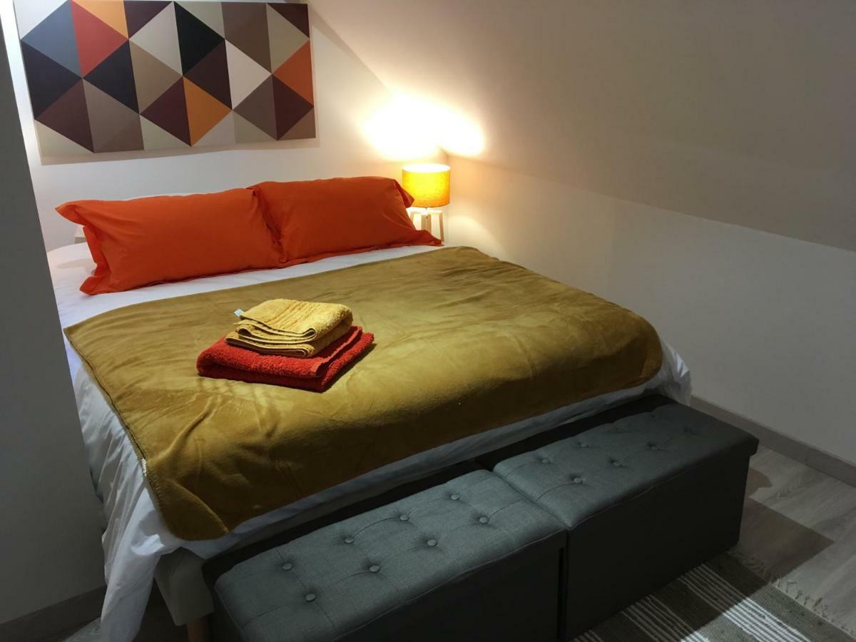La Maison D'Emilie - Chambres D'Hotes Chaumes-en-Brie 외부 사진